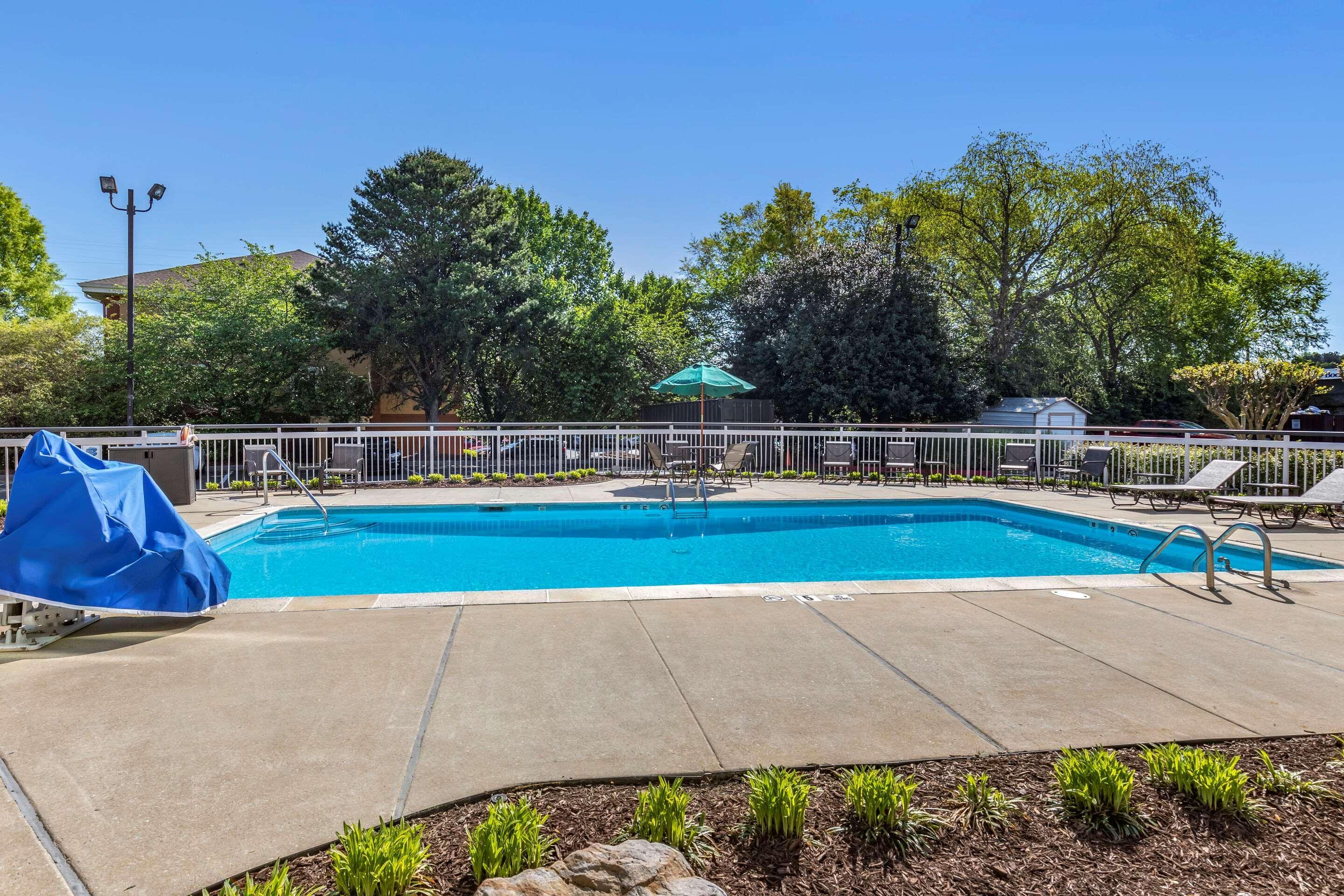 Quality Inn Duluth - Atlanta Northeast Exterior photo