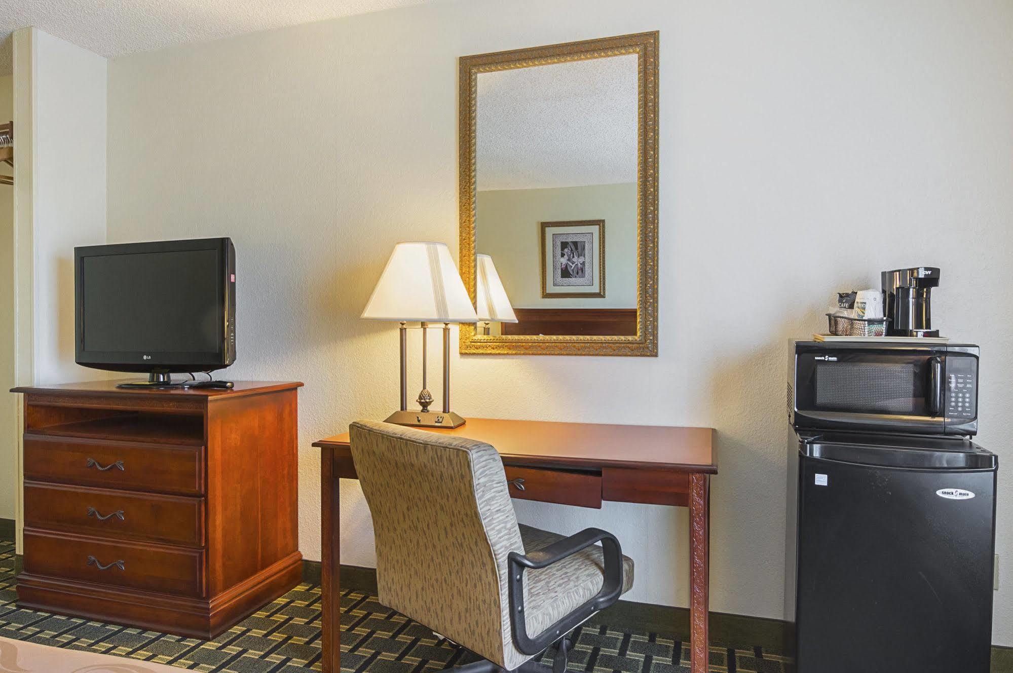 Quality Inn Duluth - Atlanta Northeast Exterior photo